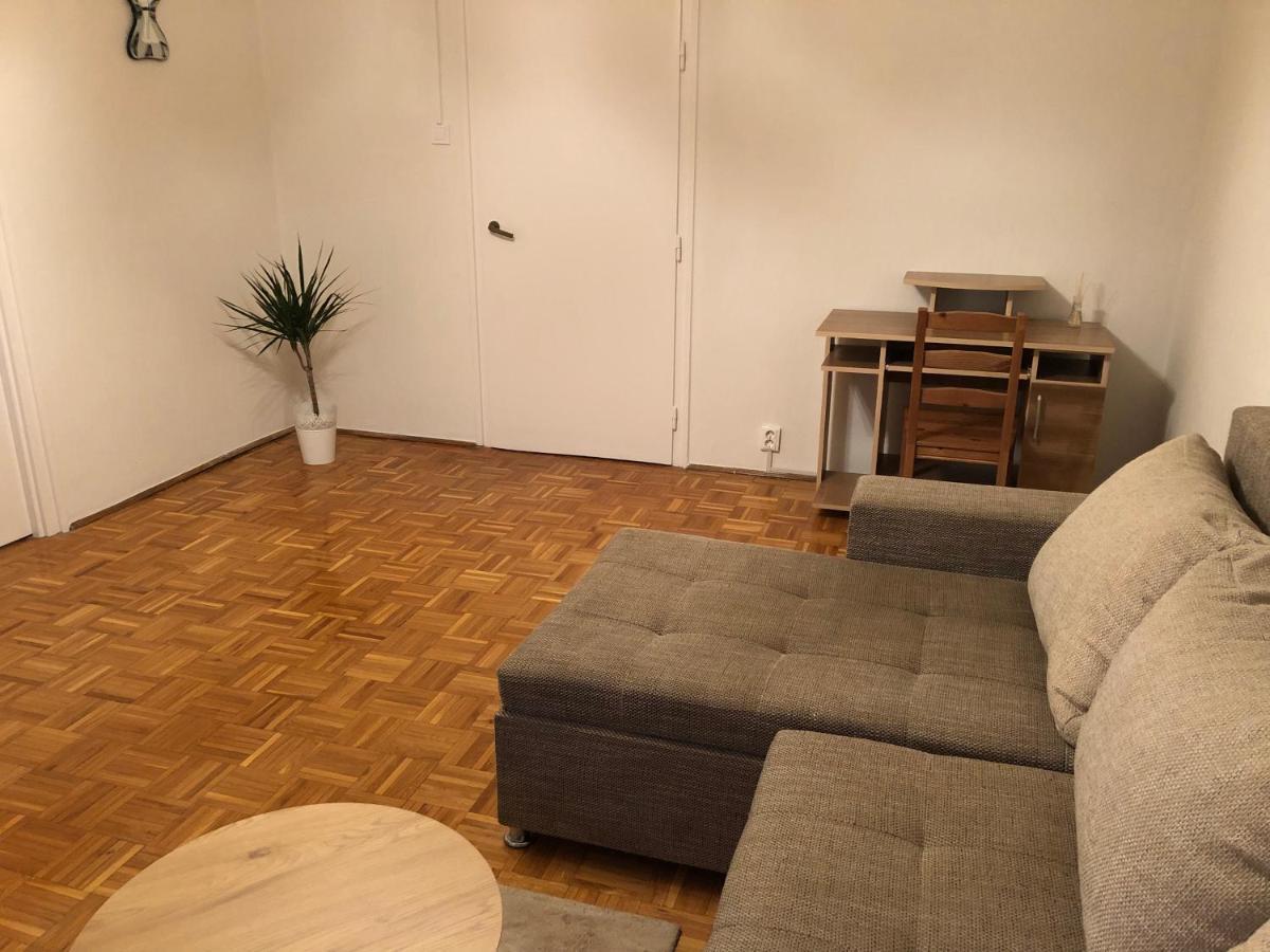 Karman Apartman - 2 Bedroom Entire Flat In The Center Jászberény Eksteriør billede